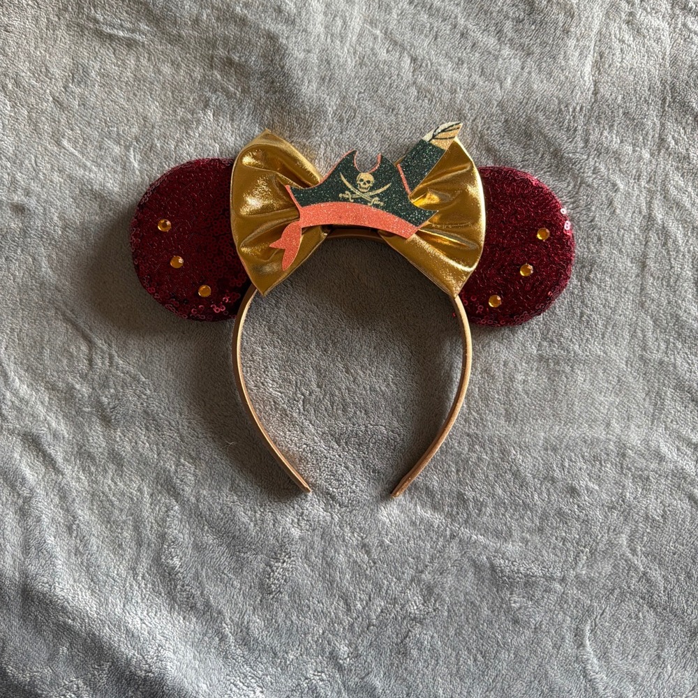 Pirate Mickey Mouse Ears Headband Red Sequin Gold Bow Pirate Hat Disney - F529